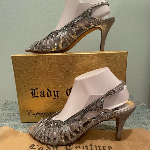 Lady Couture Beauty mid heel cut out sling back evening sandal. Silver. Size 40 - Picture 2 of 11